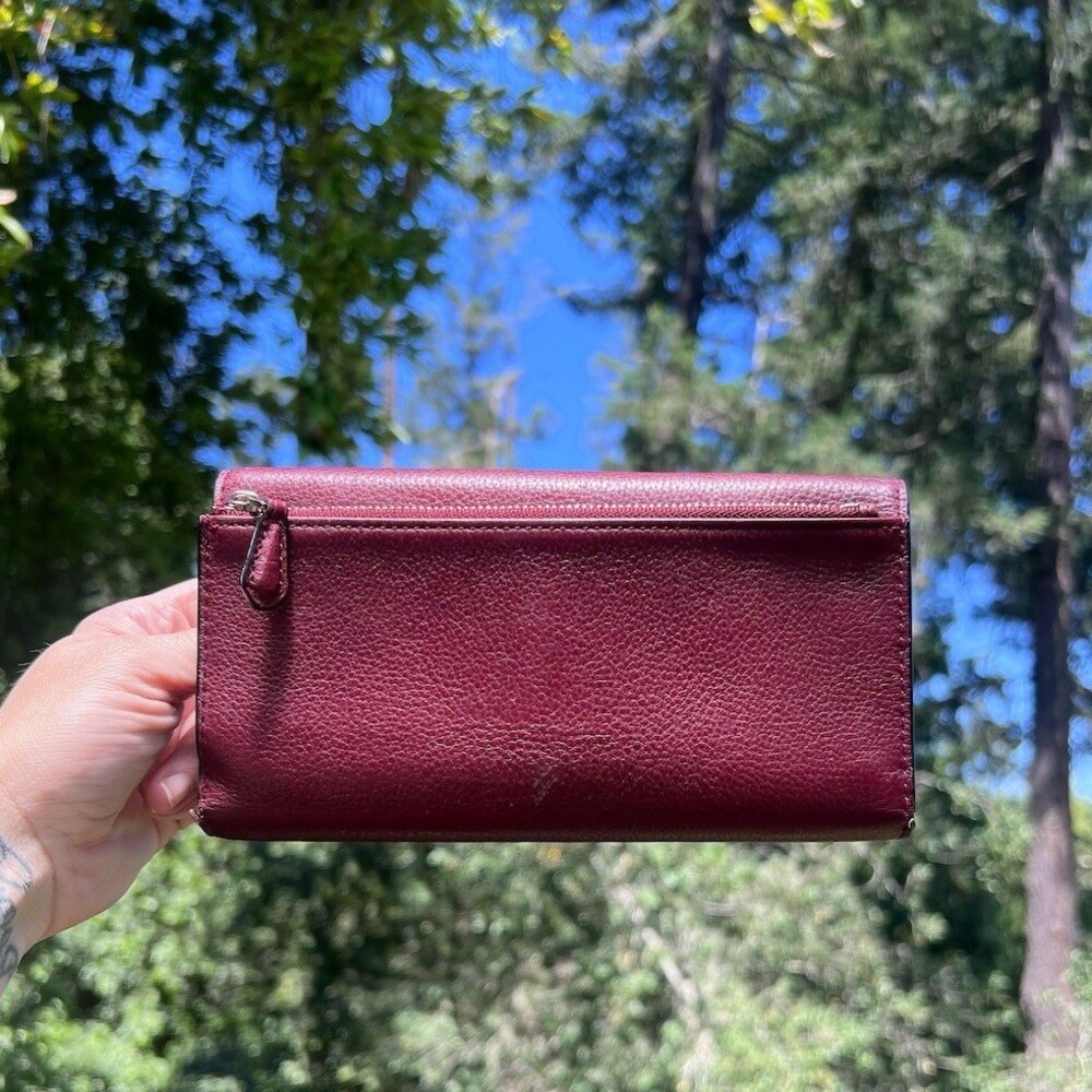 COACH Vintage Burgundy Pebble Leather Trifold Wallet w Silver Hardware AUTHENTIC - Picture 2 of 10